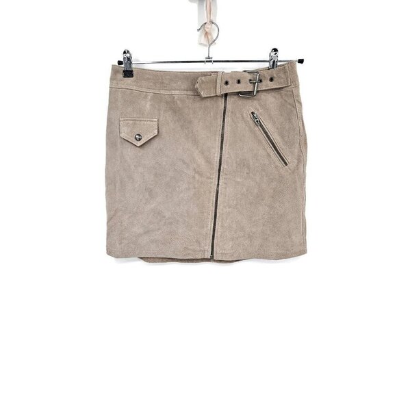 New BlankNYC Suede Mini Skirt Womens 30 Beige Zippered Buckle - Picture 2 of 6